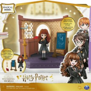 Spin Master Wizarding World Harry Potter: Magical Charmers CharmS Classroom Hermione (6061846)